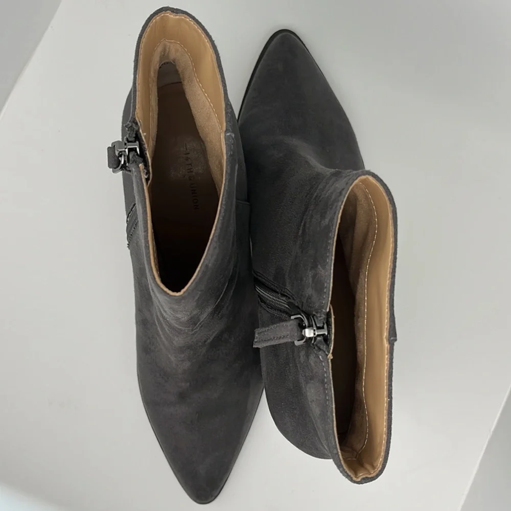 14th & Union Braxten‎ Gray Ankle Block Heel Pointed Boots Booties Size 7.5